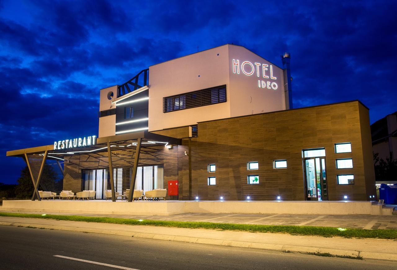 Hotel Ideo Lux Ni Екстериор снимка